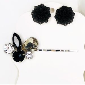 ☼4 for 20$☼ Matching Flower Earrings and Barrette Set